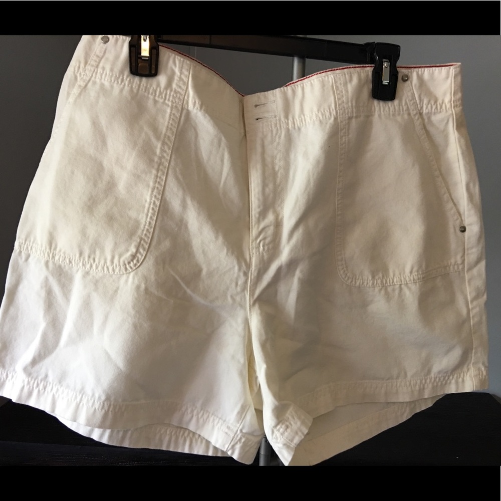 White Tommy Hilfiger shorts